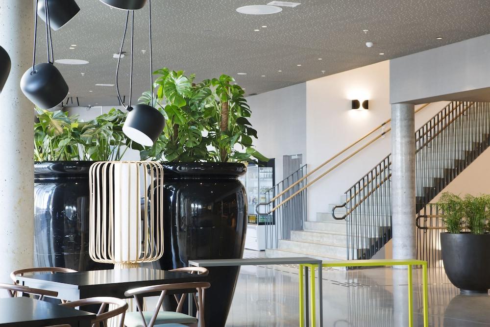 Comfort Hotel Bergen Airport Blomsterdalen Exterior foto